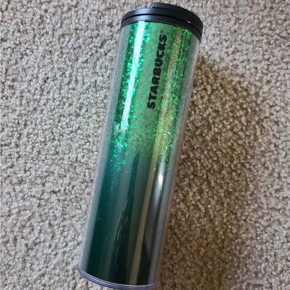 💚💚 Starbucks SlimSparkle Green Ombre Tumbler with Black Lid. 16oz